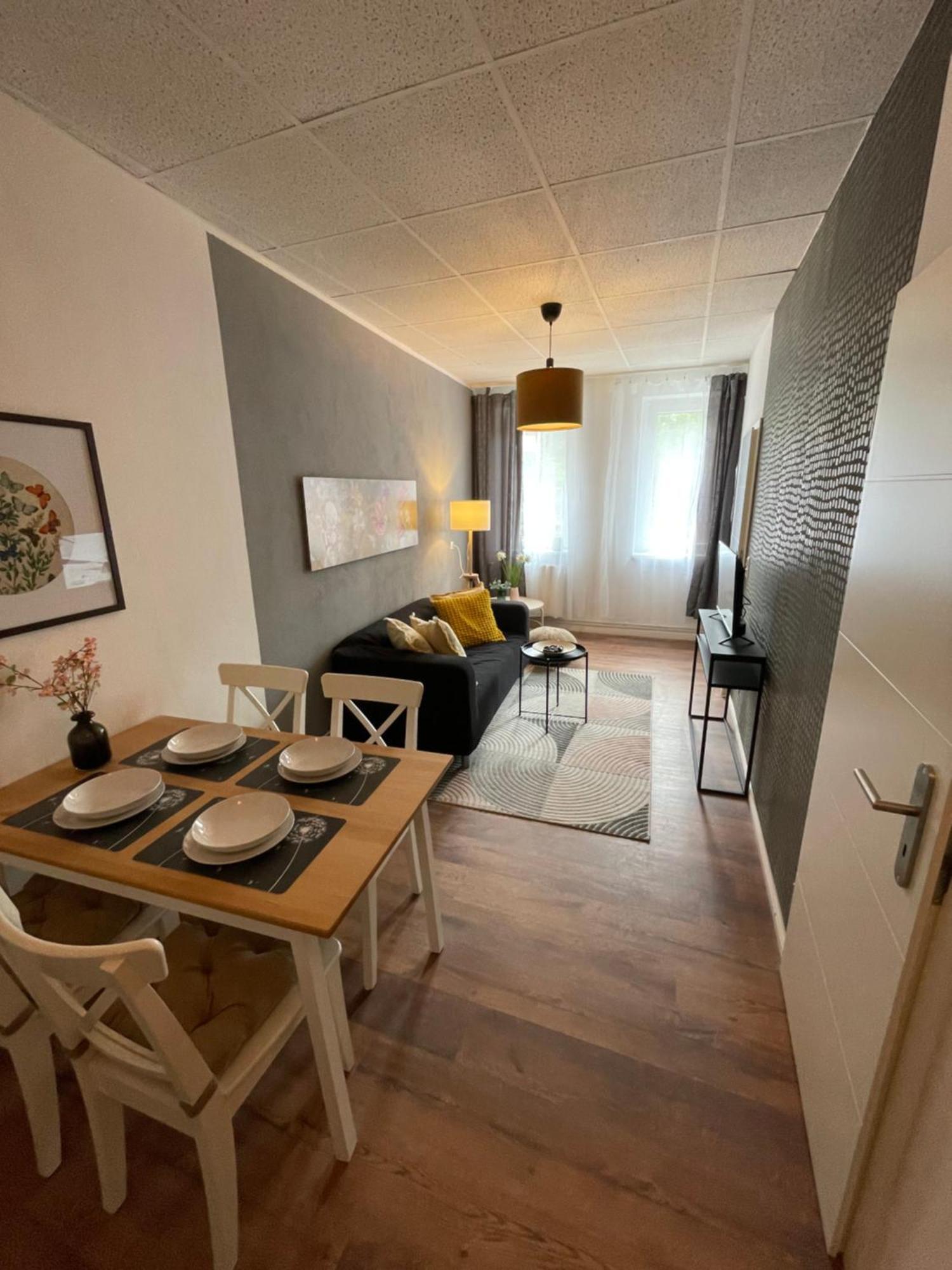 Appartement "Ilse" An Der Goitzsche Inklusive Parkplatz Bitterfeld-Wolfen Экстерьер фото
